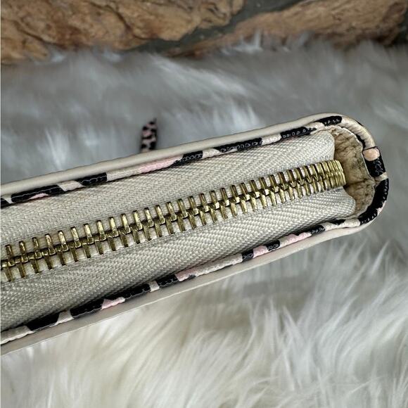 💎✨Beautiful✨💎Authentic Louis Vuitton Empriente Wild At Heart Zippy Wallet - Picture 3 of 14